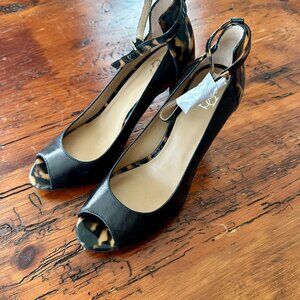 New Ann Taylor black leather and tortoise shell peep-toe pumps with ankle strap